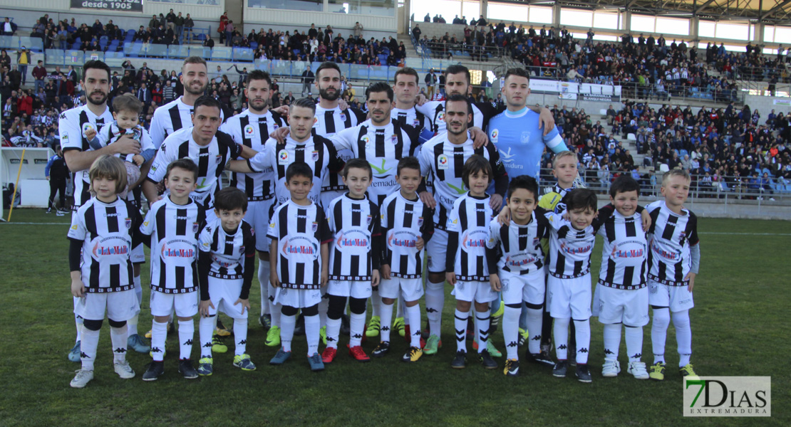 Imágenes del CD. Badajoz 4 - 2 Mérida AD