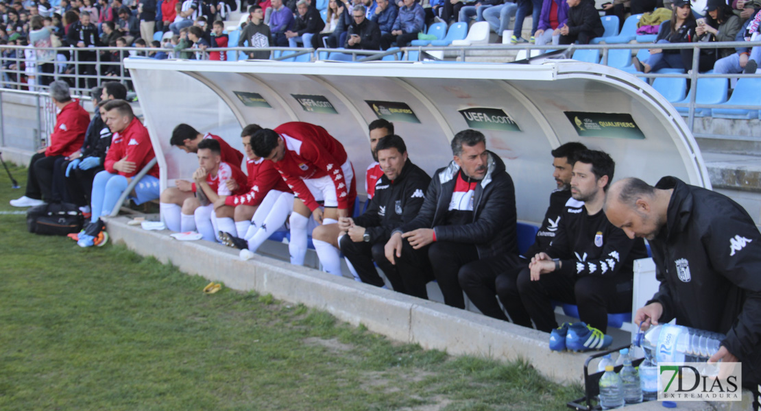 Imágenes del CD. Badajoz 4 - 2 Mérida AD