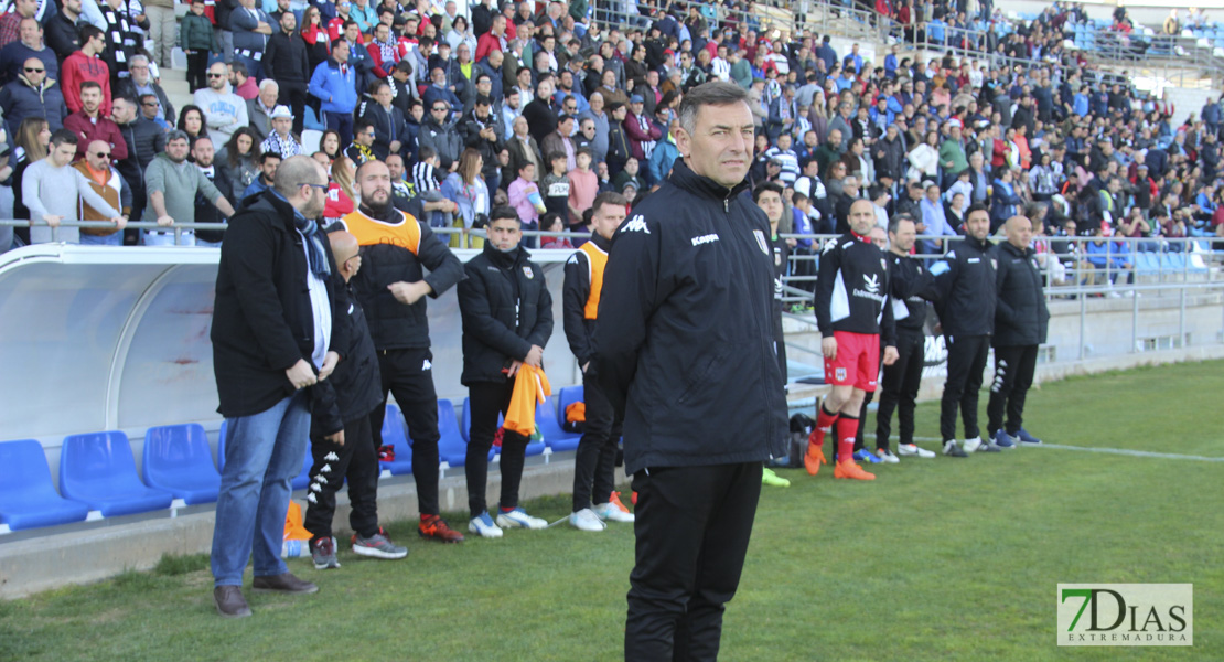 Imágenes del CD. Badajoz 4 - 2 Mérida AD