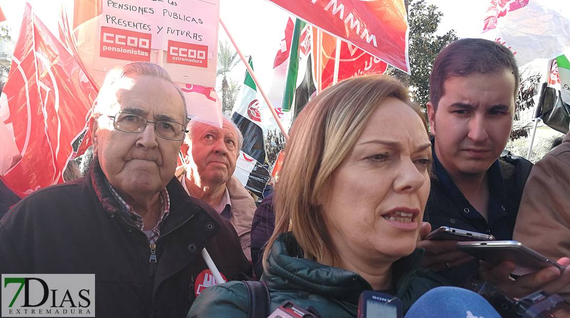 CCOO y UGT exigen unas pensiones dignas frente a la delegación del Gobierno