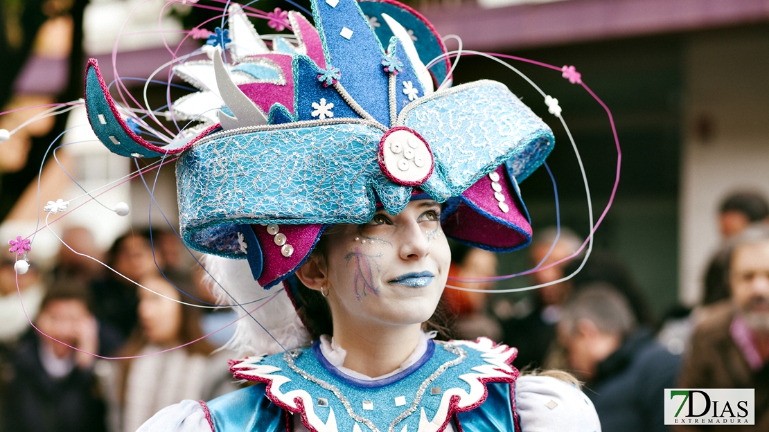 Los mejores primeros planos del Desfile de Comparsas del Carnaval de Badajoz