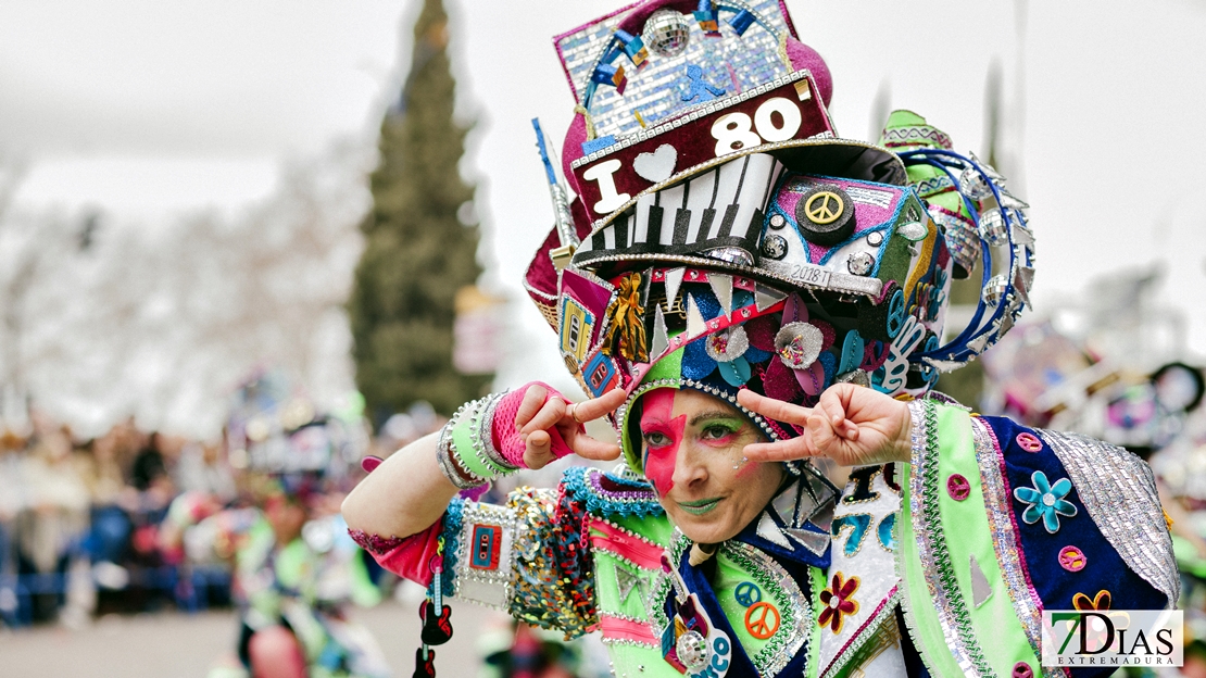 Los mejores primeros planos del Desfile de Comparsas del Carnaval de Badajoz