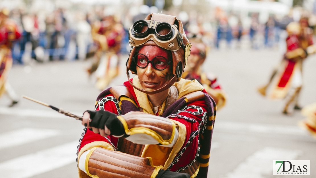 Los mejores primeros planos del Desfile de Comparsas del Carnaval de Badajoz