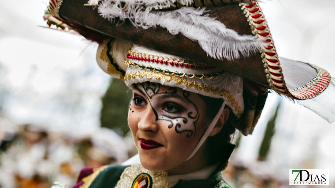Los mejores primeros planos del Desfile de Comparsas del Carnaval de Badajoz