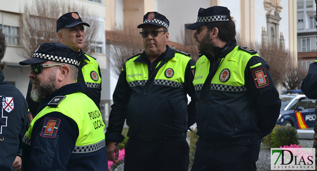 Imágenes del acto de entrega de Medallas de la Policía Local en Badajoz