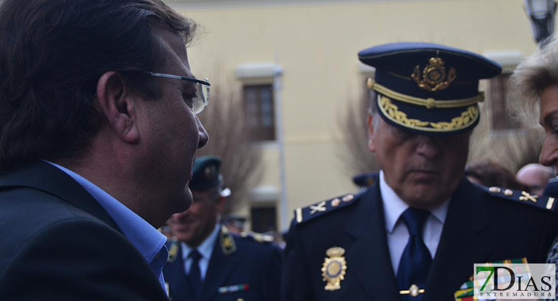 Imágenes del acto de entrega de Medallas de la Policía Local en Badajoz