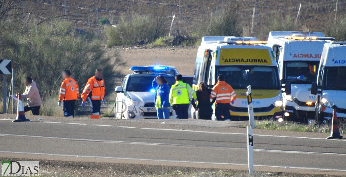 Varios heridos en un accidente en la Nacional 432 (Badajoz)