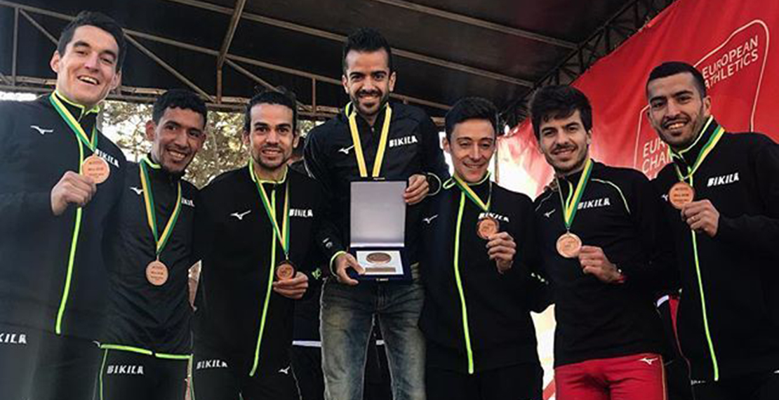 El extremeño Ricardo Rosado bronce en el Europeo de Cross con su club