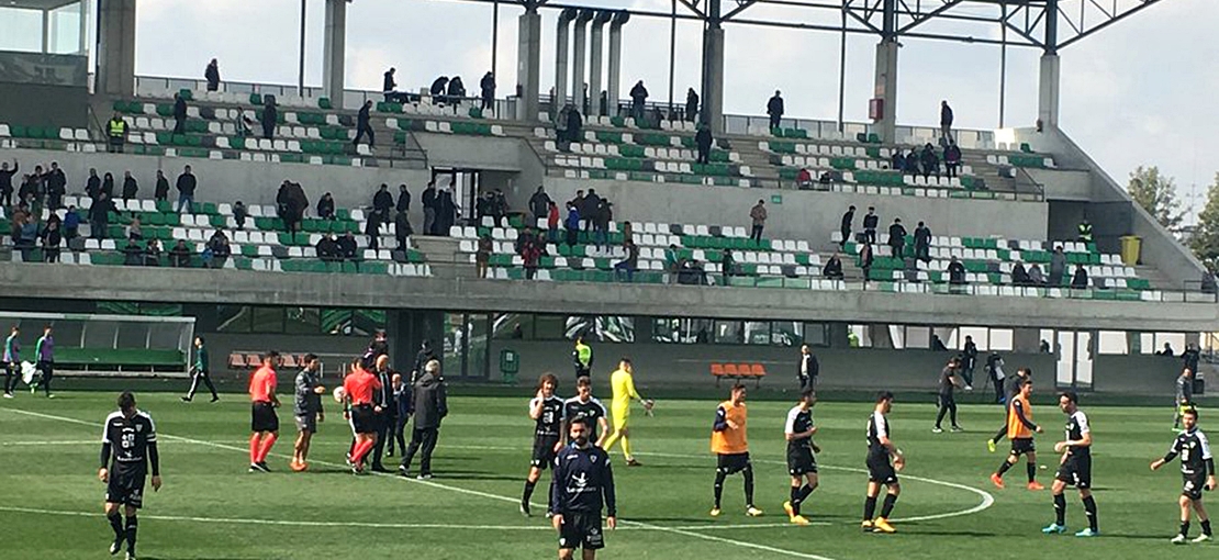 El Villanovense le da la vuelta al partido en Sevilla