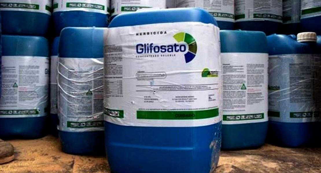 Piden a las diputaciones que prohíban el uso de herbicidas químicos