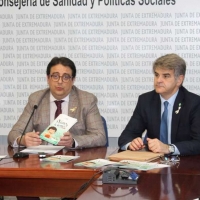 La Junta y AOEX presentan una guía de nutrición para niños en tratamiento