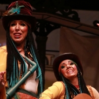 Actuación de la murga Las Chimixurris en la Final