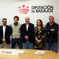 Presentan la Feria Taurina de Olivenza en la Diputación de Badajoz