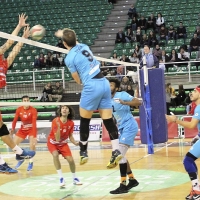 Imágenes del Electrocash Cáceres 1 - 3 Voley Dumbria