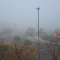 Badajoz amanece con nieblas espesas