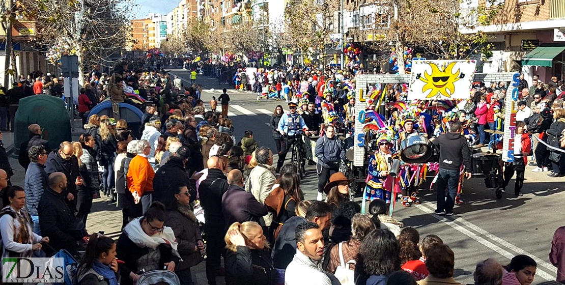 Buen ambiente en San Roque para despedir el Carnaval de Badajoz 2018