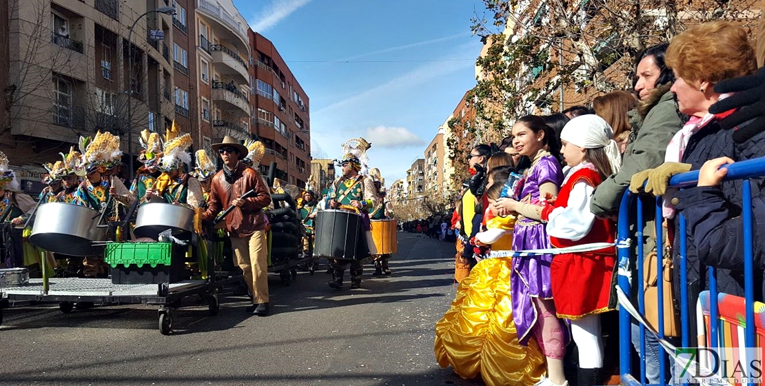 Buen ambiente en San Roque para despedir el Carnaval de Badajoz 2018