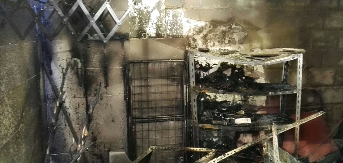 Una vivienda queda parcialmente calcinada tras incendiarse en Navalmoral
