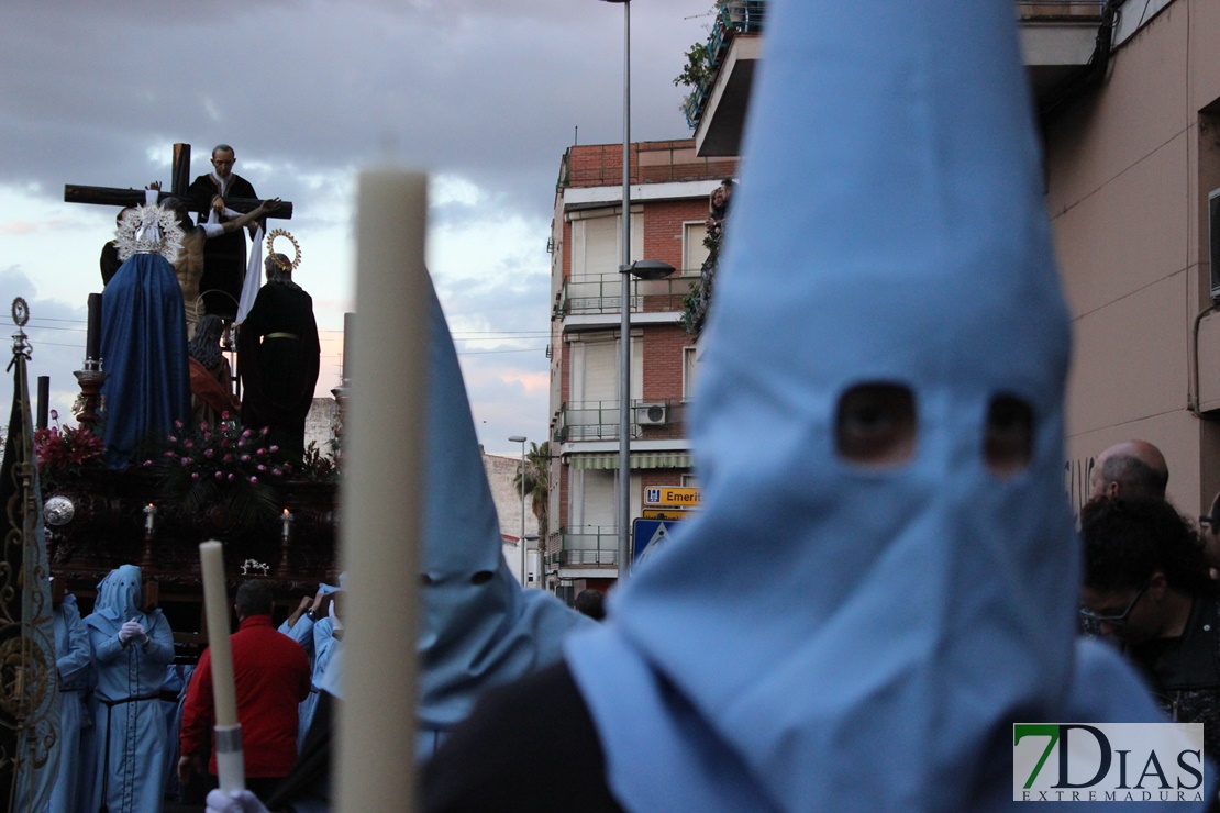 Los Ferroviarios procesionan por las calles de Mérida