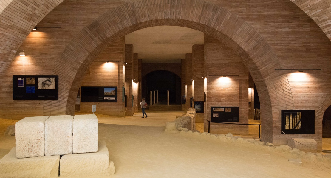 Cuarenta años de fotografía arqueológica española en el Museo Romano de Mérida