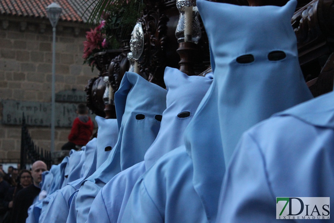 Los Ferroviarios procesionan por las calles de Mérida