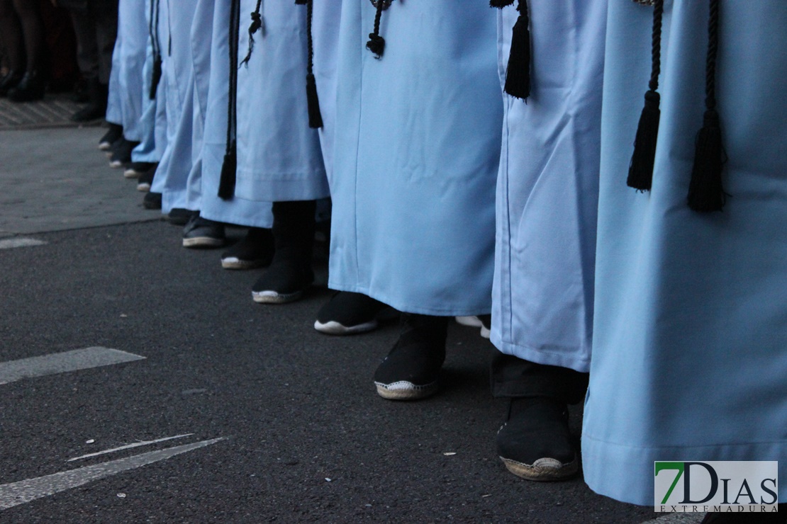 Los Ferroviarios procesionan por las calles de Mérida