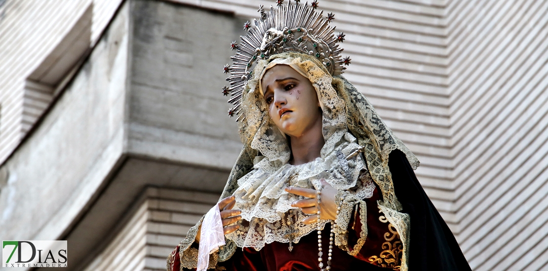 Las mejores imágenes del Martes Santo en Badajoz