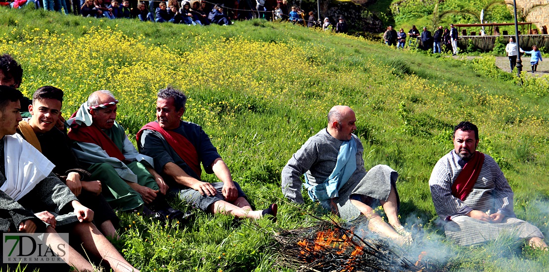 La Pasión Viviente de Alburquerque atrae a multitud de turistas cada año