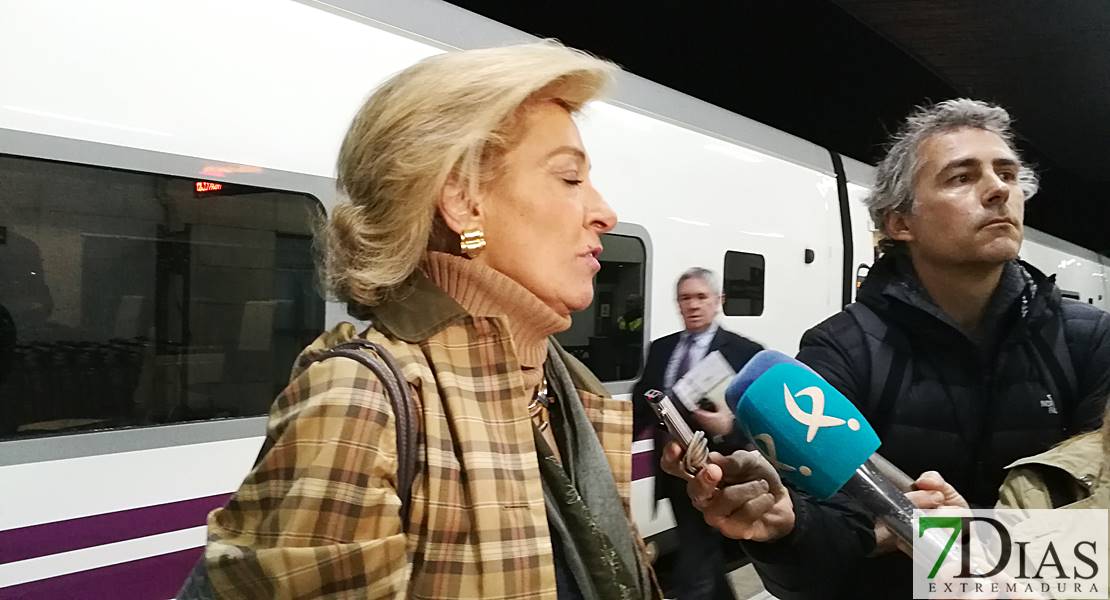 El Talgo Extremadura - Madrid efectúa su salida con total puntualidad