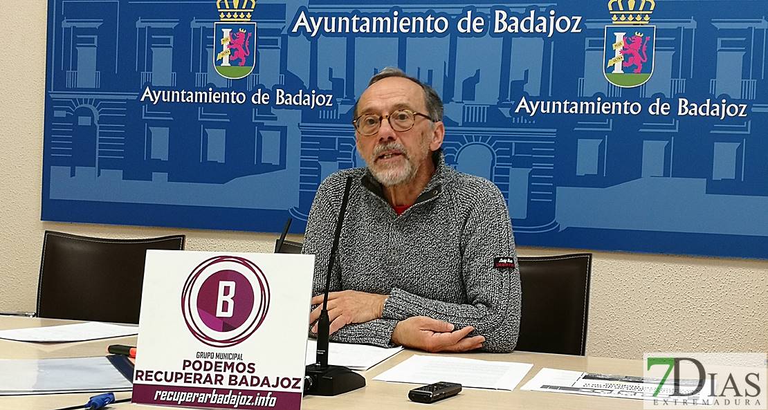 Ocho años recibiendo clase en un almacén por falta de aulas