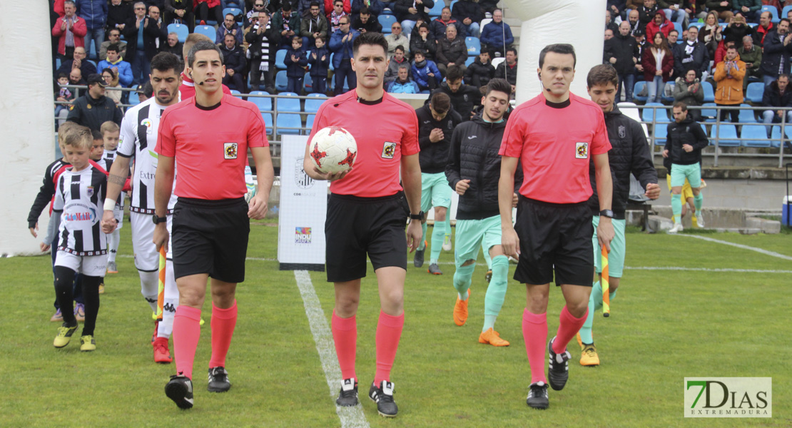 Imágenes del CD. Badajoz 1 - 0 Granada B