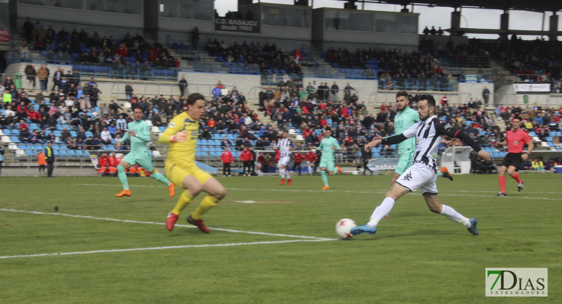 Imágenes del CD. Badajoz 1 - 0 Granada B