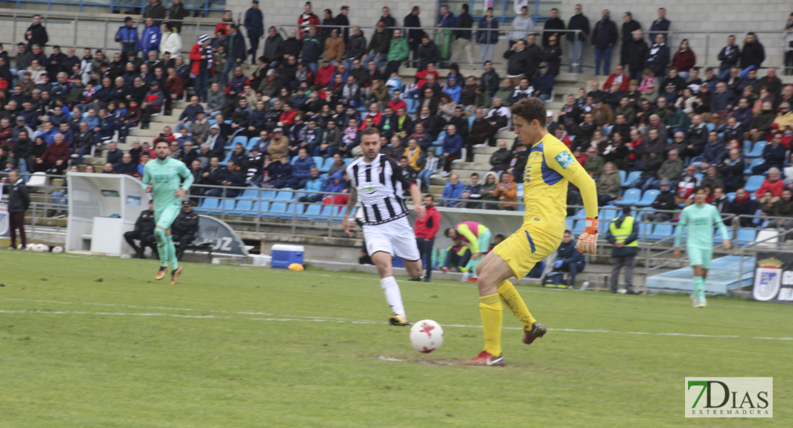 Imágenes del CD. Badajoz 1 - 0 Granada B