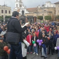 El reclamo de unas pensiones dignas consigue reunir a centenares de personas en Mérida