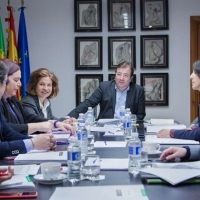 La Junta destina 17 millones de euros para fomentar la contratación indefinida