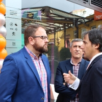 Orange instala una nueva tienda inteligente en Mérida