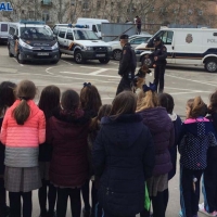 Escolares de Badajoz visitan la Comisaría Provincial de Policía