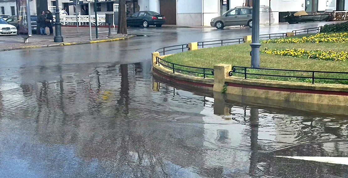 Diluvia en Badajoz, agua bendita