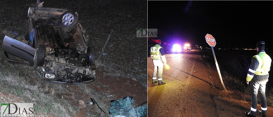 Accidente y vuelco en la carretera Badajoz - Corte de Pelas