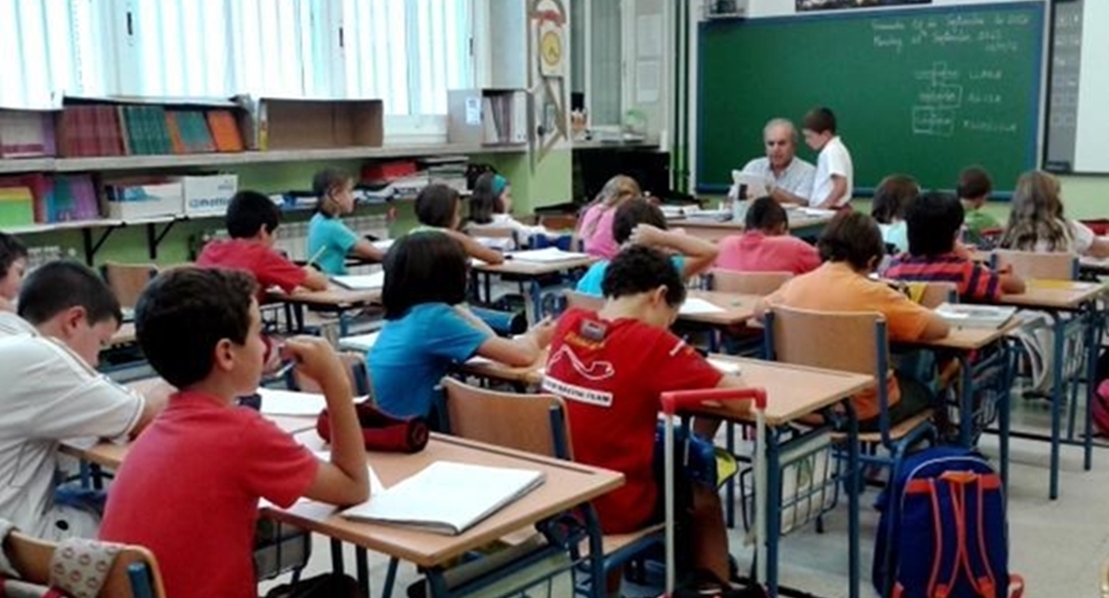 Comienza el plazo para optar a la dirección en 119 centros educativos