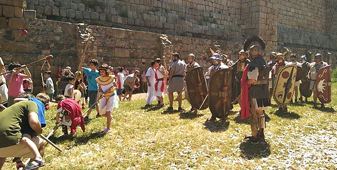 Emerita Antiqva te traslada a la época romana con una exposición