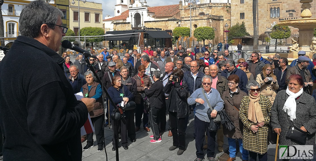 Los pensionistas, indignados, vuelven a tomar las calles de Mérida