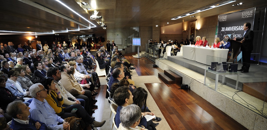 20 años desde que 13 valientes formaran la Asociación Oncológica de Extremadura