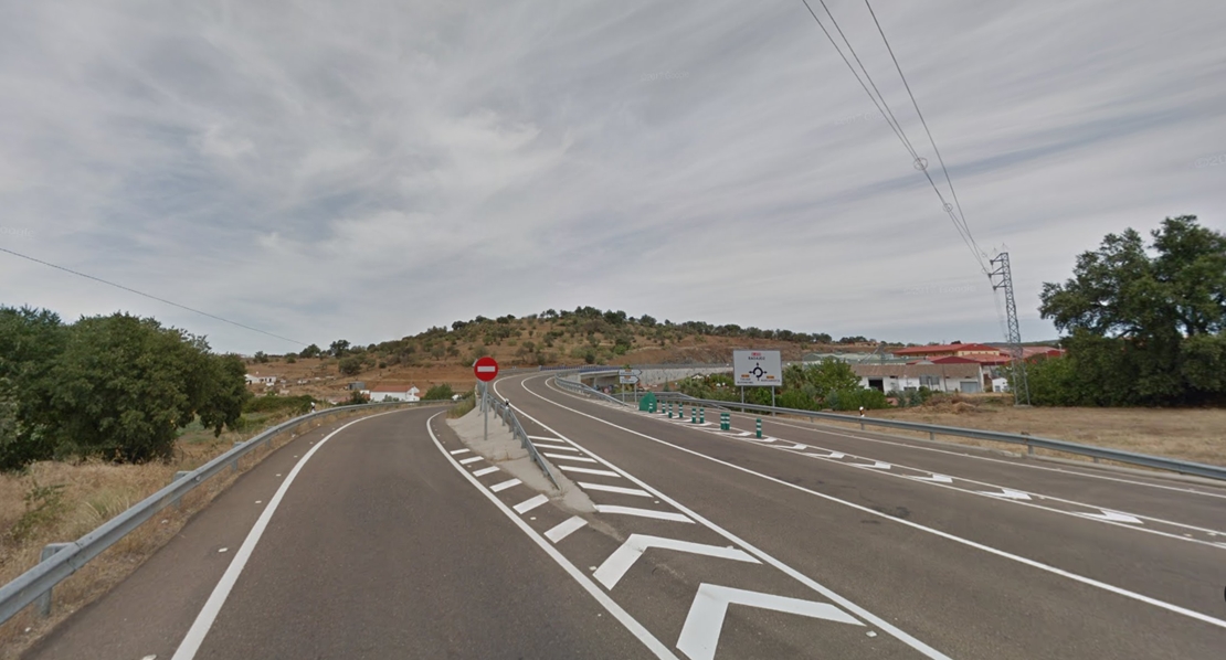 ¿Qué carreteras extremeñas tendrán más tráfico durante el puente del 1 de mayo?