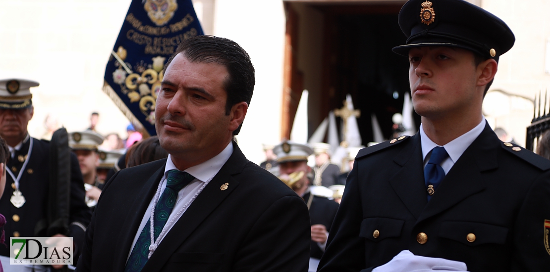 Bellas imágenes del Domingo de Resurrección de Badajoz