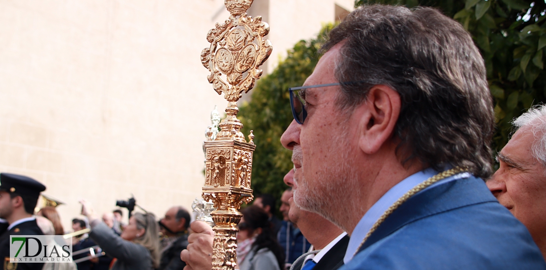 Bellas imágenes del Domingo de Resurrección de Badajoz