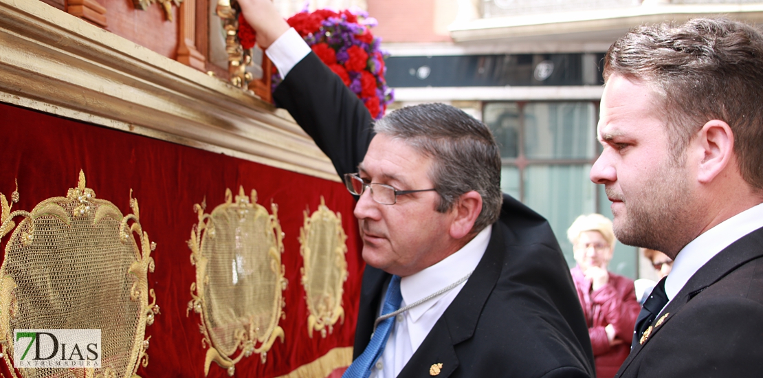 Bellas imágenes del Domingo de Resurrección de Badajoz