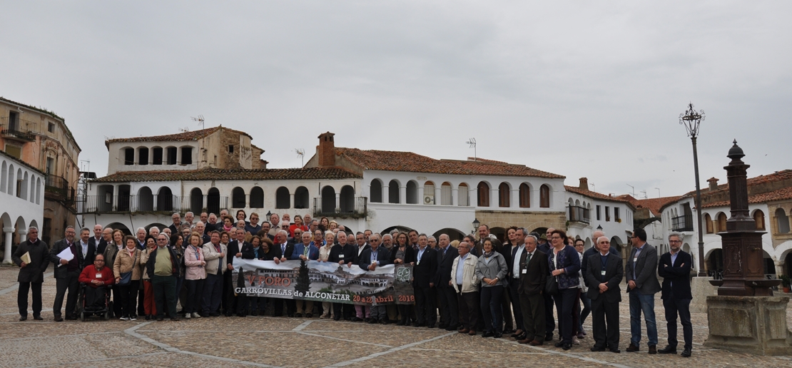 El Club Sénior pide un pacto político para desarrollar Extremadura