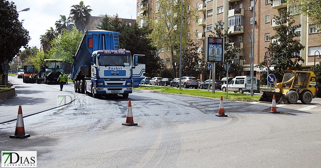 La principal avenida de Badajoz, en obras