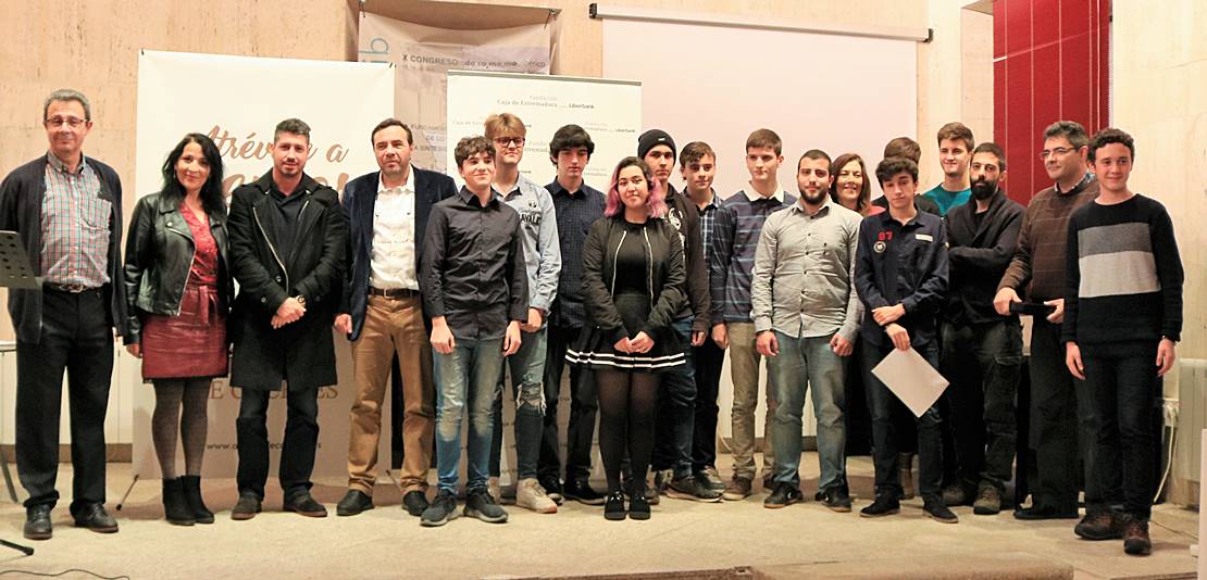 Alumnos del IES Norba Caesarina ganan 1.600 euros en el Certamen de Ciencias